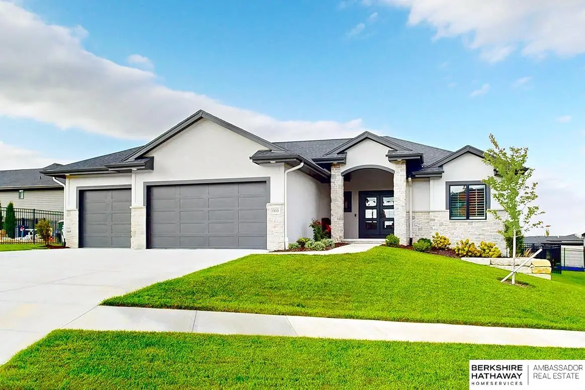 19016 Hazelnut Drive, Gretna, NE 68028 - #1