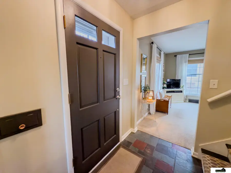 3801 Mohawk Street, Lincoln, NE 68510 - #3