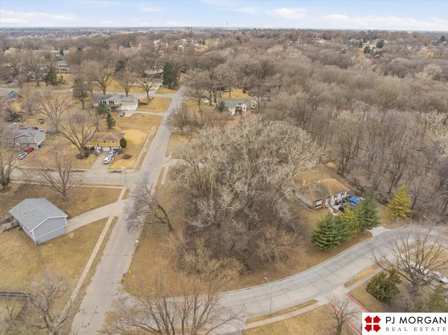 7166 N 51st Street, Omaha, NE 68152 - #2