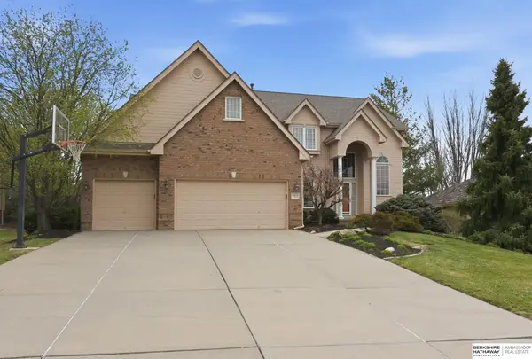 2671 S 191st Circle, Omaha, NE 68130