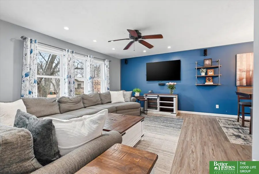 11723 S 39th Street, Bellevue, NE 68123 - #2