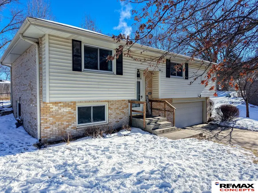 8540 Arrow Head Circle, Lincoln, NE 68520 - #3