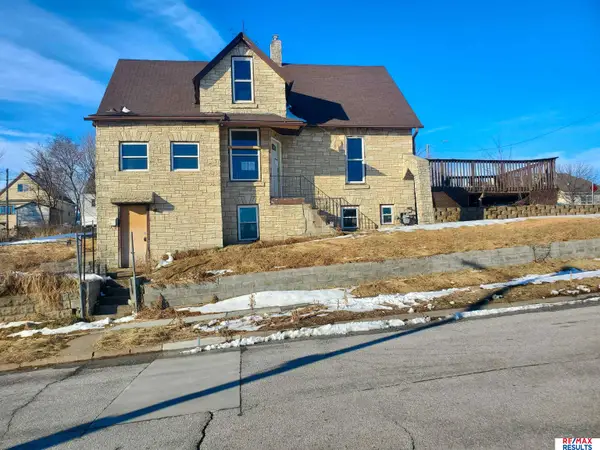 5824 S 31st Street, Omaha, NE 68107-0000