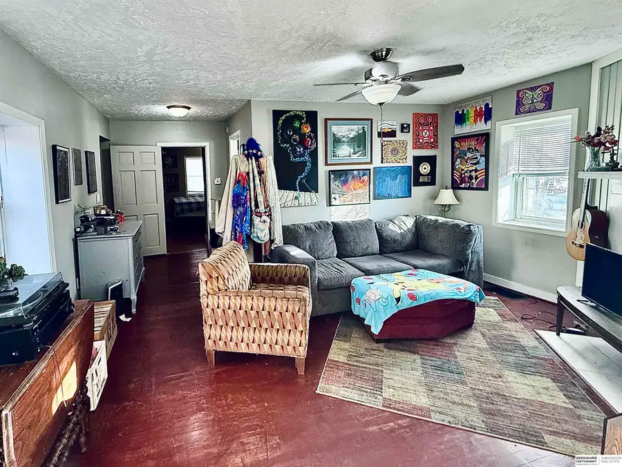 1813 Oak Street, Omaha, NE 68108 - #2