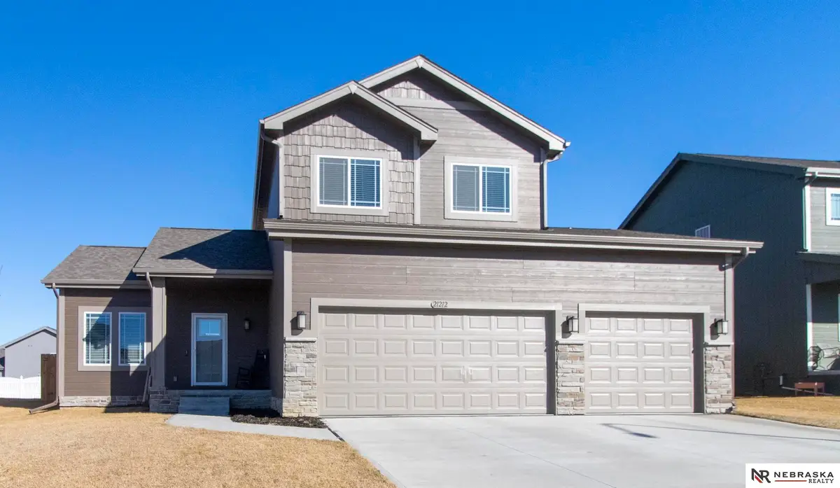 21212 Madison Street, Elkhorn, NE 68022 - #1
