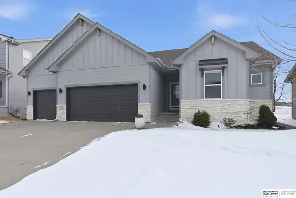 17013 Centennial Road, Omaha, NE 68136