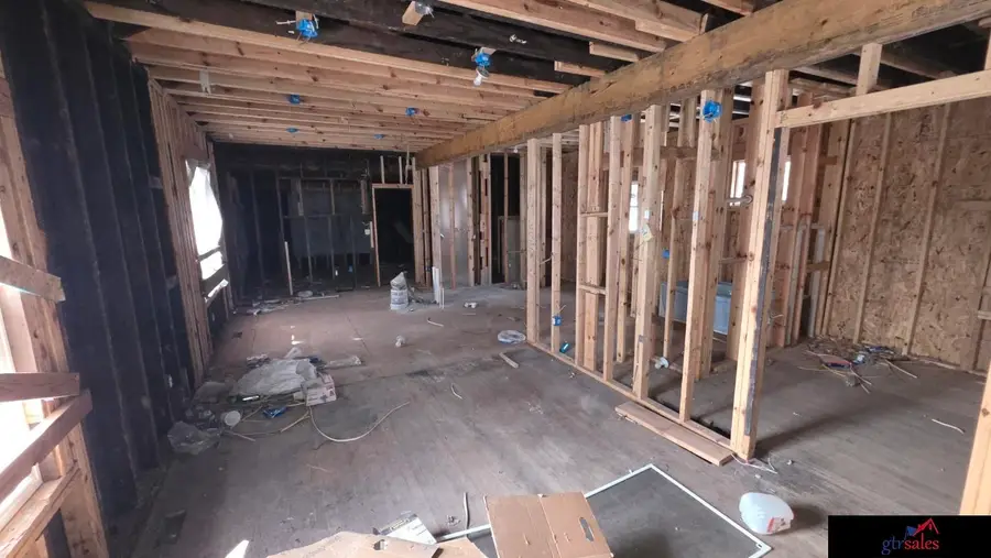 3918 N 26 Avenue, Omaha, NE 68111 - #3