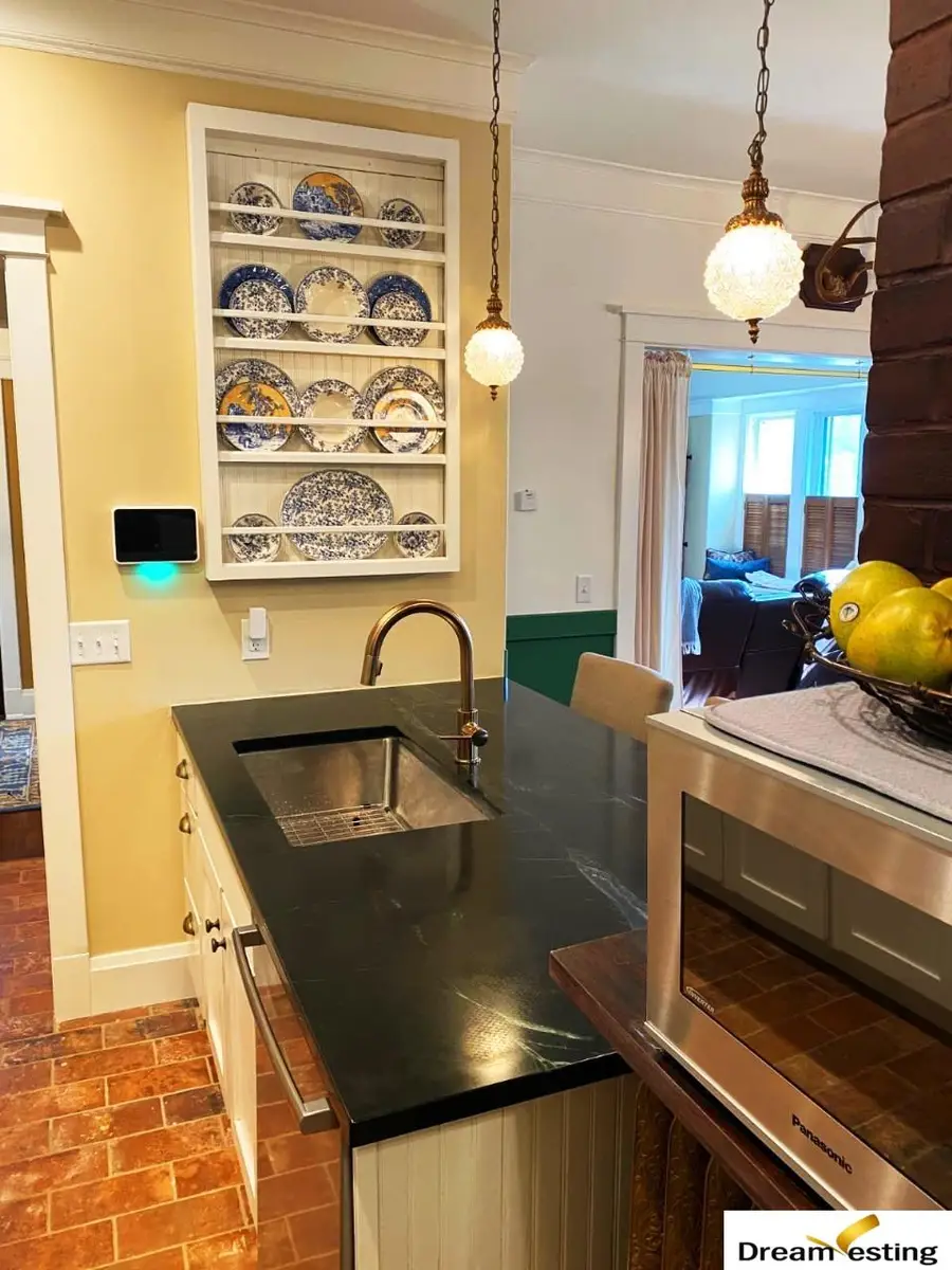 1742 S 32nd Avenue, Omaha, NE 68105 - #3