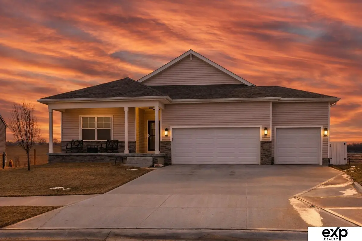 17525 Rose Lane Road, Omaha, NE 68136 - #1