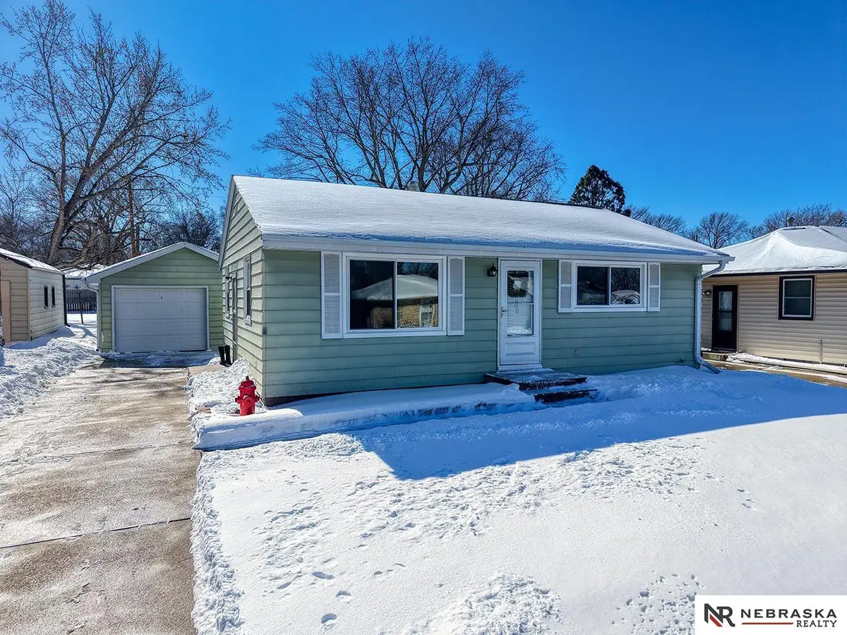 5735 Judson Street, Lincoln, NE 68507 - #1