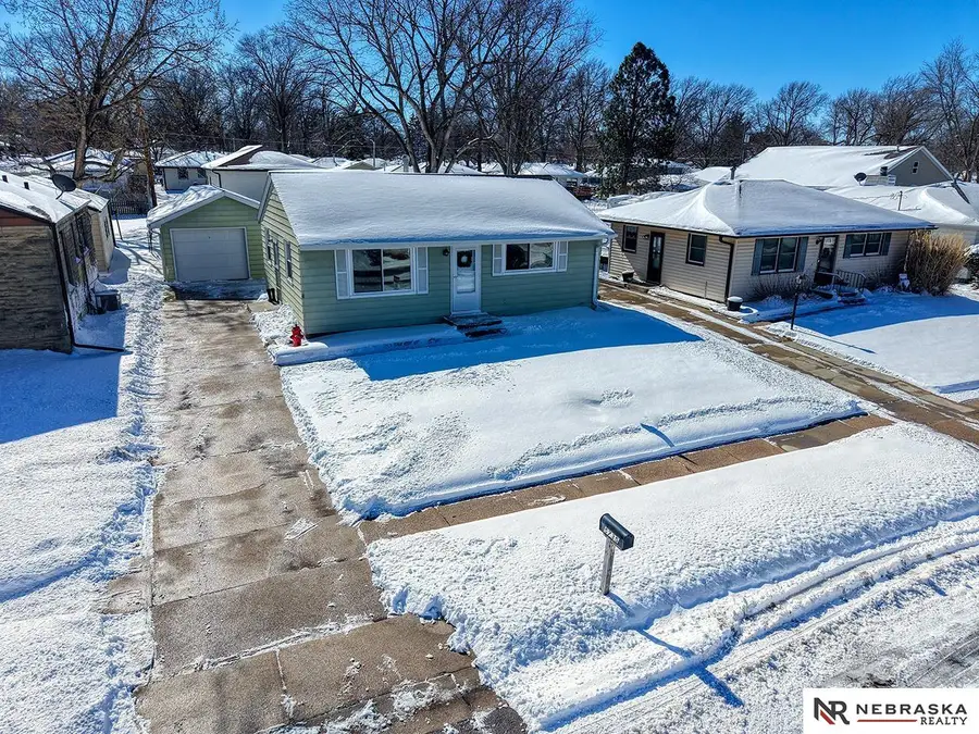 5735 Judson Street, Lincoln, NE 68507 - #3