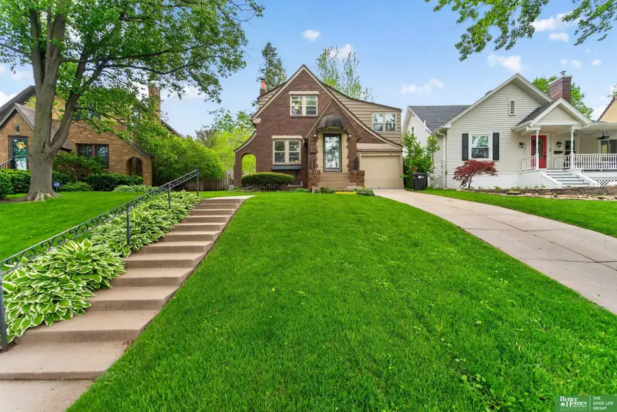739 J E George Boulevard, Omaha, NE 68132 - #2