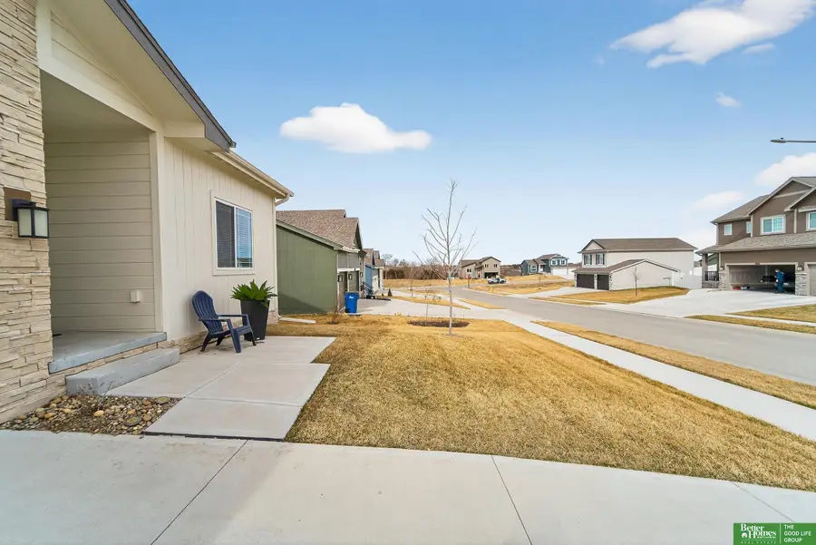 11952 S 107 Avenue, Papillion, NE 68046 - #2