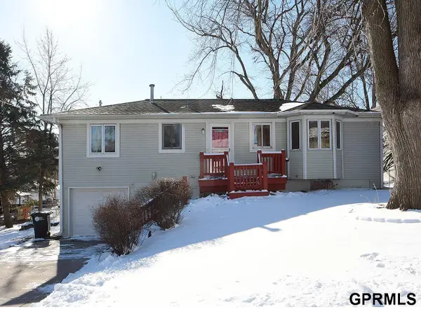 12421 Frances Circle, Omaha, NE 68144