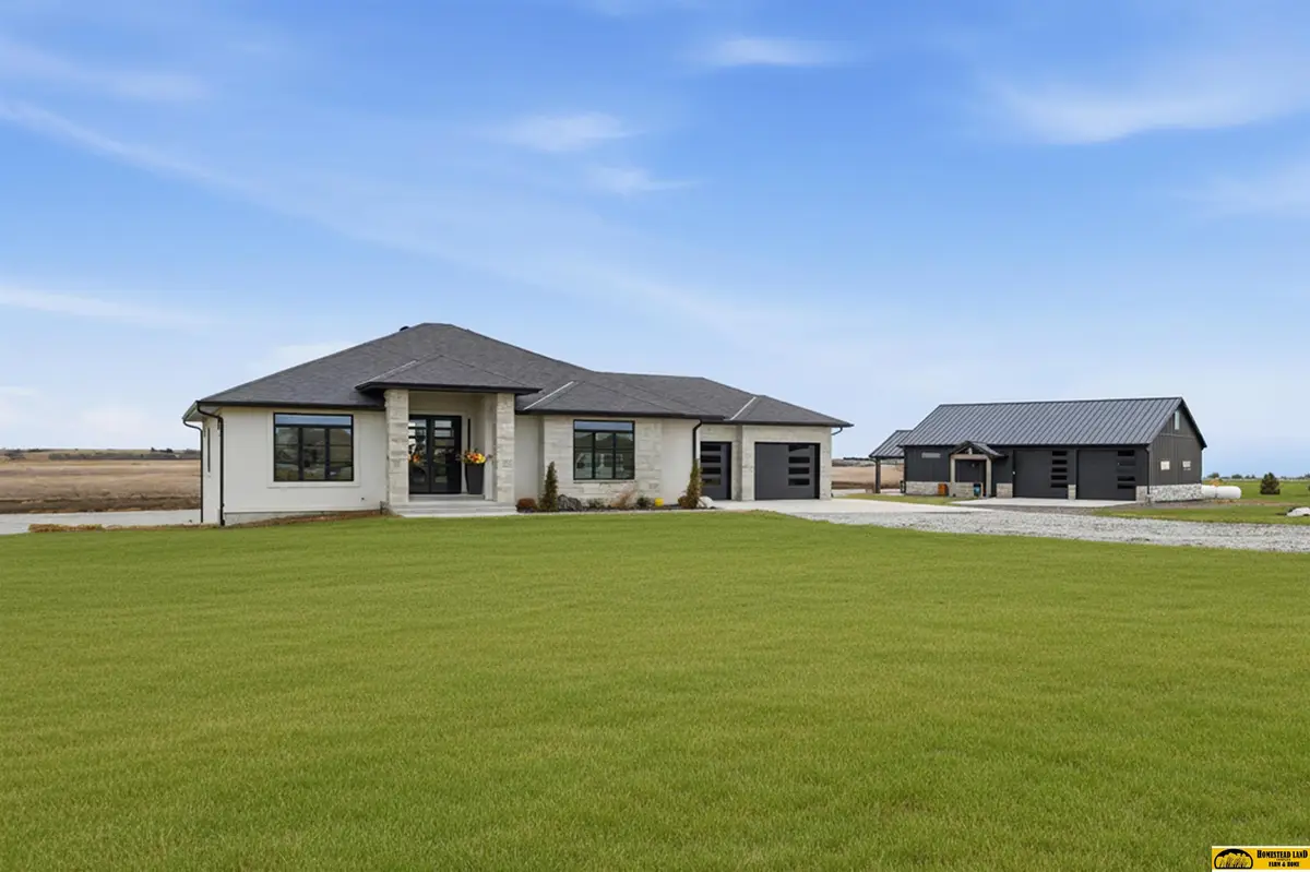 18228 London Avenue, Beatrice, NE 68310 - #1