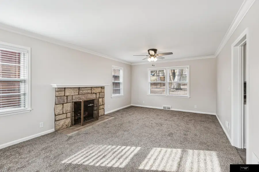 3922 N 52nd Street, Omaha, NE 68104 - #3