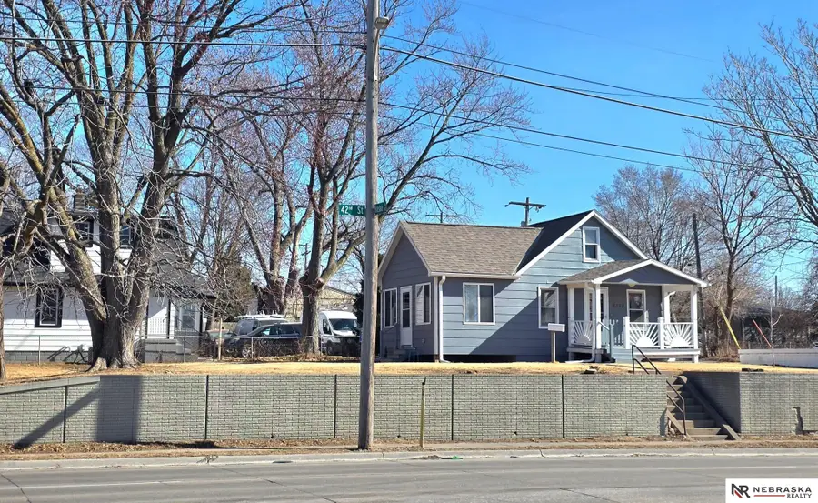 4359 S 42nd Street, Omaha, NE 68107 - #3