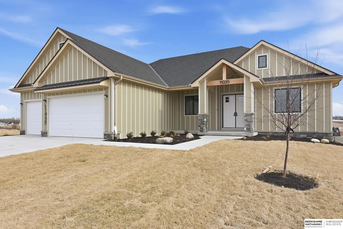 11035 S 220th Street, Gretna, NE 68028 - #1