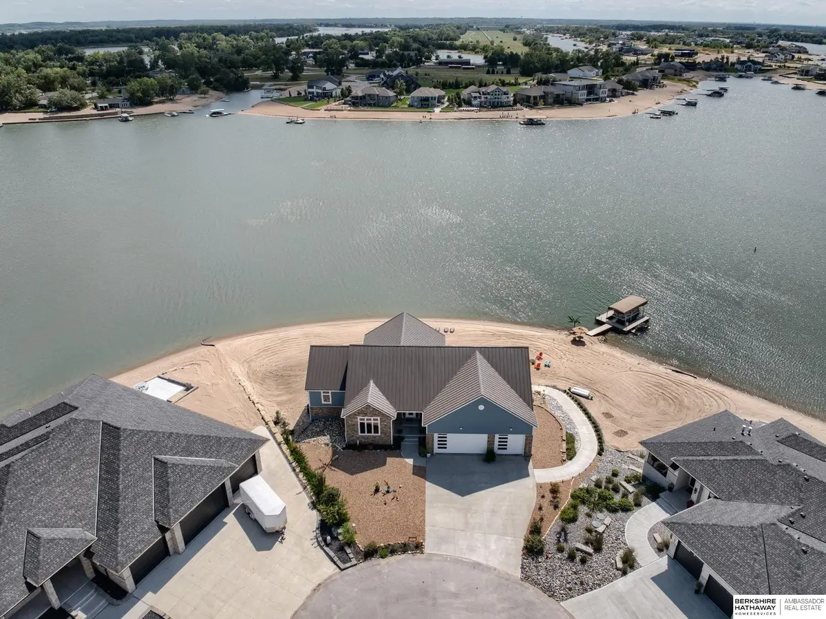 734 Cobblestone Pointe, Ashland, NE 68003 - #1