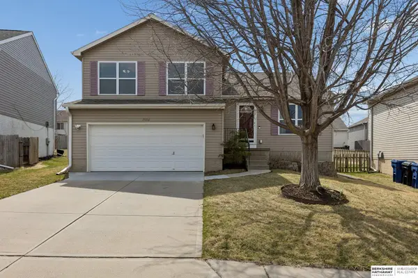 19361 U Street, Omaha, NE 68135