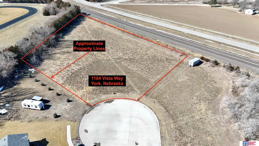 1104 Vista Way, York, NE 68467 - #3