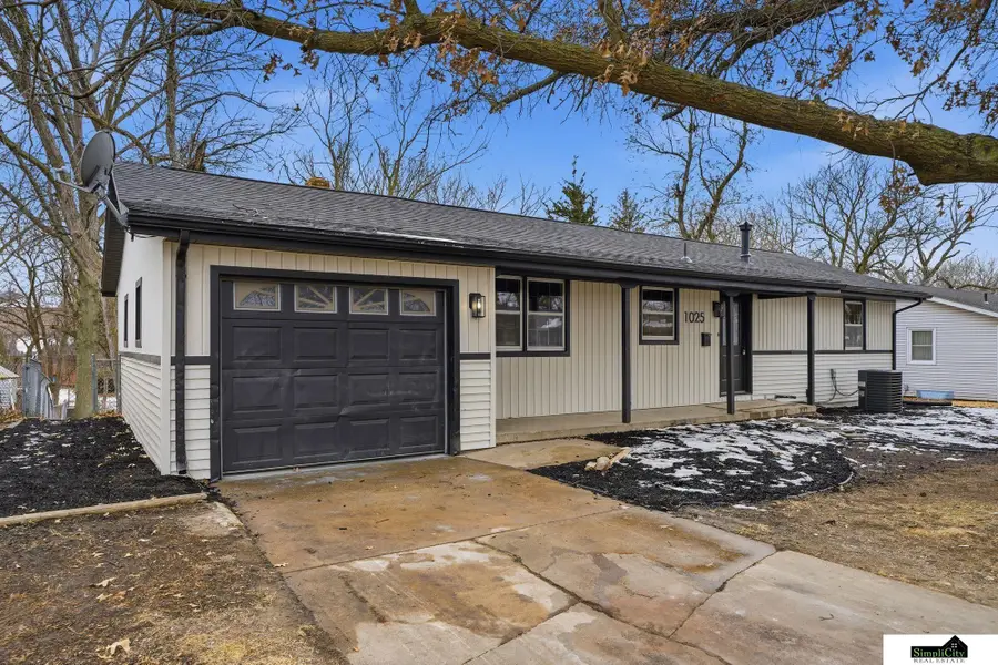 1025 Longwood Drive, Crete, NE 68333 - #2