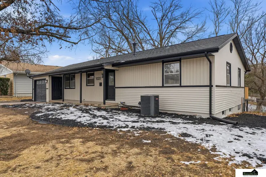 1025 Longwood Drive, Crete, NE 68333 - #3