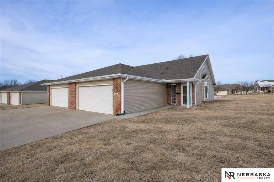 1830 N 175th Court, Omaha, NE 68118 - #2