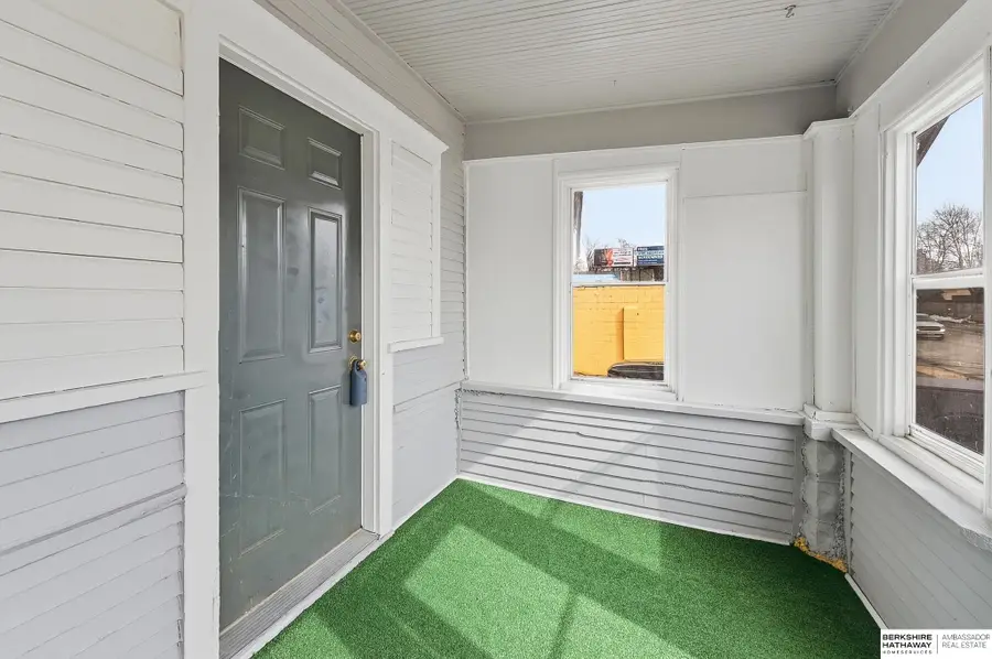 3906 Ames Avenue, Omaha, NE 68111 - #3