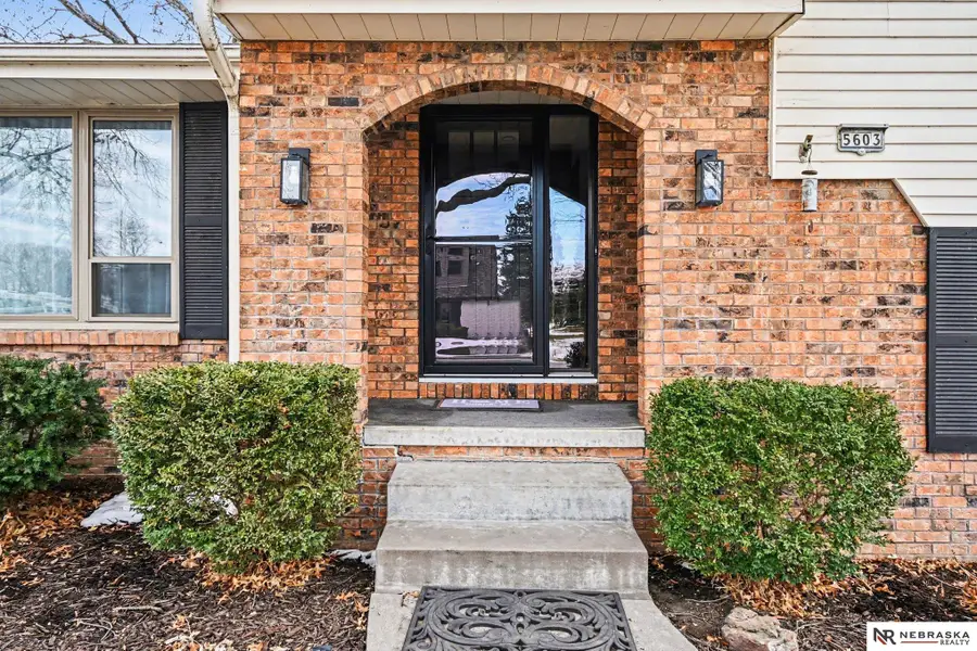 5603 Oak Hills Drive, Omaha, NE 68137 - #3