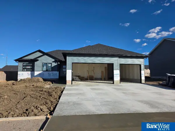 500 Railroad Street, Hallam, NE 68368