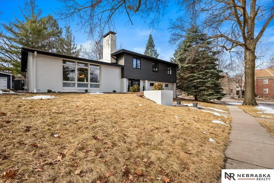 2701 Stratford Avenue, Lincoln, NE 68502 - #2