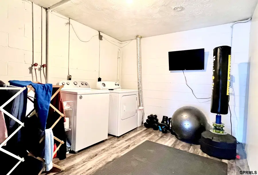 1617 N 109 Plaza, Omaha, NE 68154 - #3