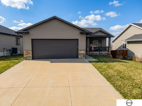 6811 NW Tempest Drive, Lincoln, NE 68521