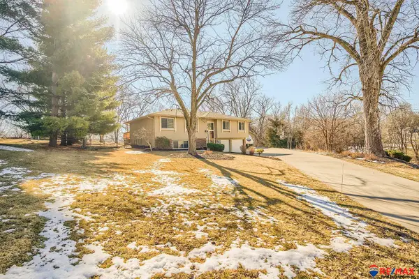 1105 Kountze Memorial Drive, Bellevue, NE 68005