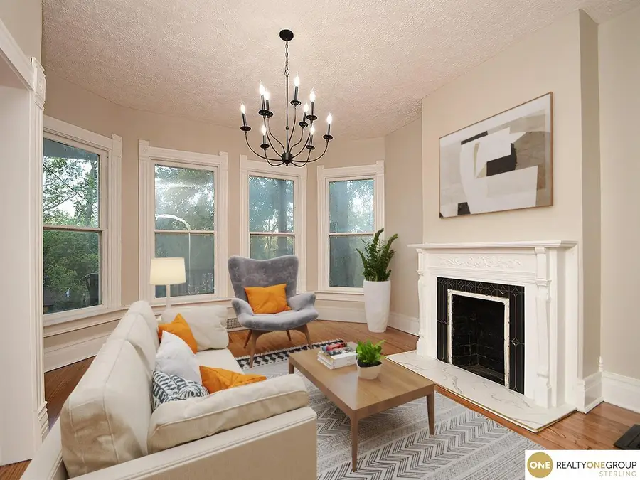 407 Park Avenue, Council Bluffs, IA 51503 - #2