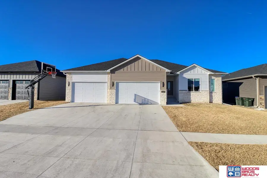 10520 Freedom Lane, Lincoln, NE 68527 - #2