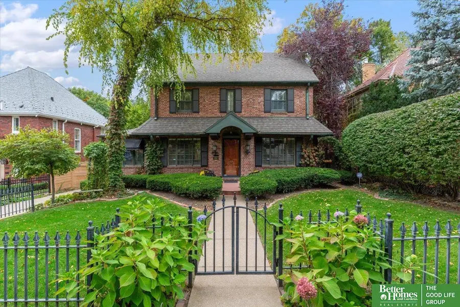 656 N 58th Street, Omaha, NE 68132 - #2