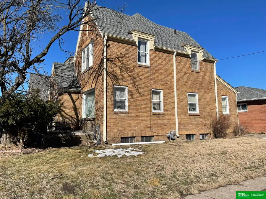 350 E. 4th & 421-425 N. C Street, Fremont, NE 68025 - #3