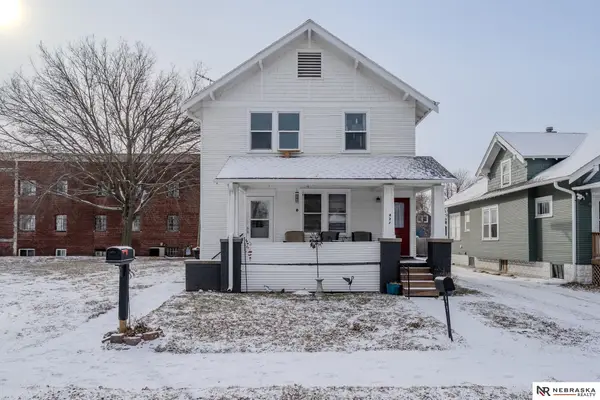 425-427 Military Avenue, Fremont, NE 68025