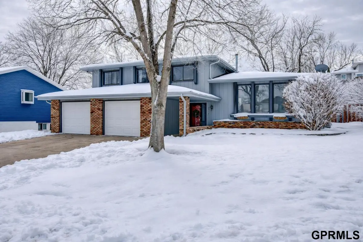 2917 Daniell Circle, Bellevue, NE 68123 - #1