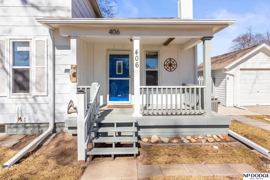 406 E 14th Street, Fremont, NE 68025 - #3