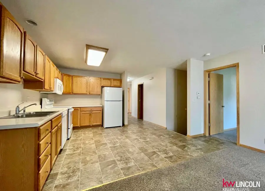 6804 Whitewater Lane, Lincoln, NE 68521 - #3