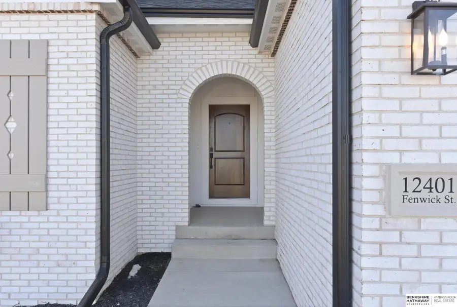 12401 Fenwick Street, Papillion, NE 68046 - #3