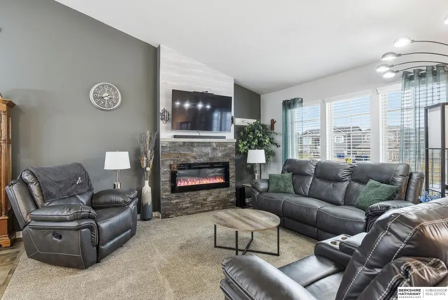 7801 N 147th Avenue, Bennington, NE 68007 - #2