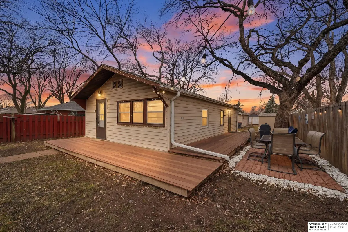 6214 Seward Avenue, Lincoln, NE 68507 - #1