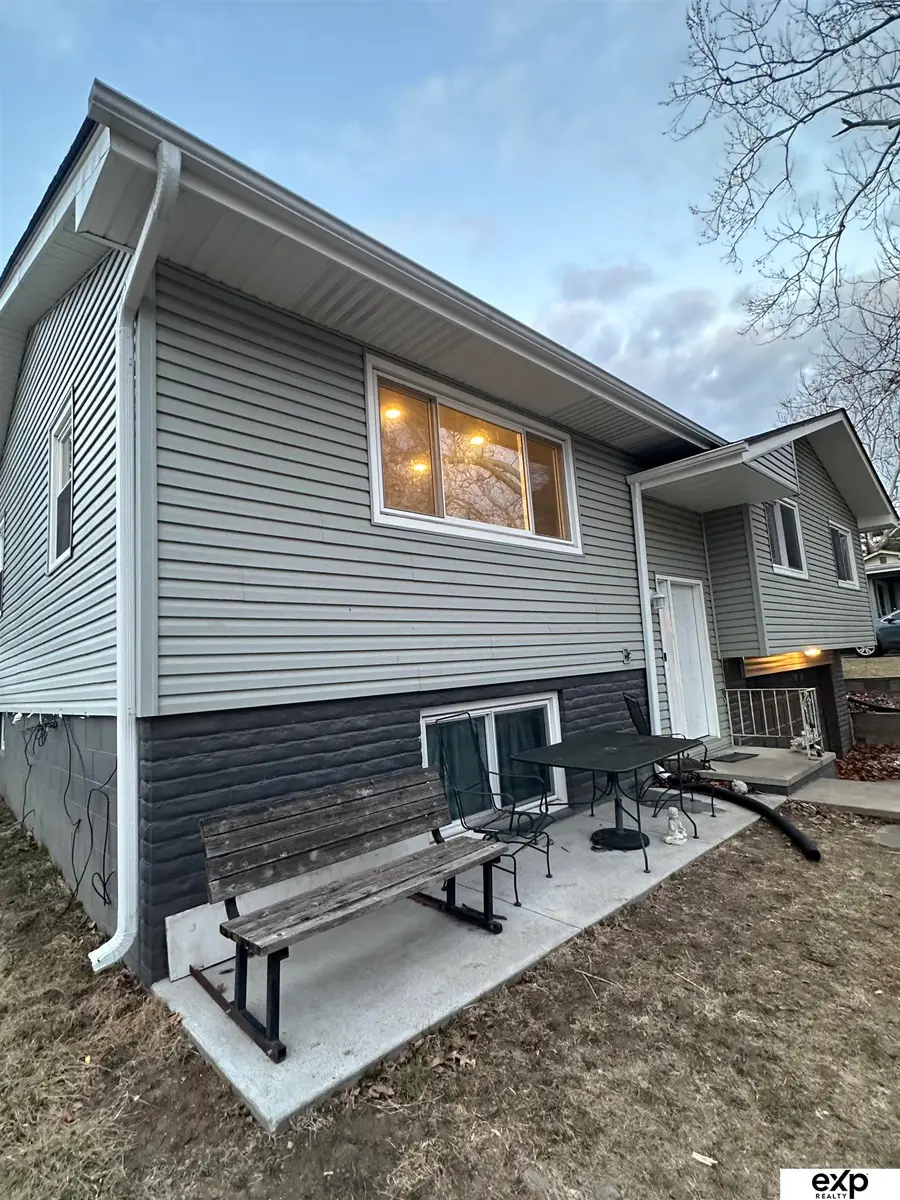 2004 Pleasantview Lane, Bellevue, NE 68005 - #3