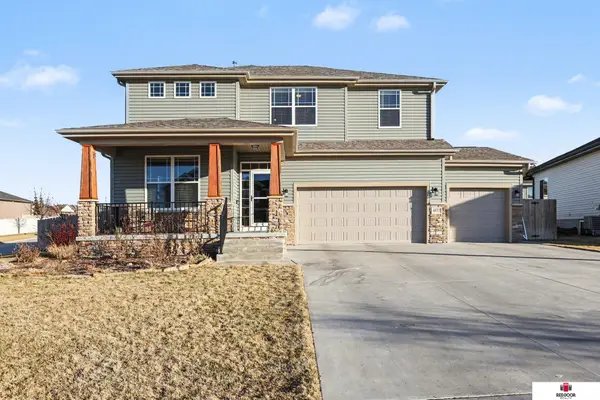 8937 Trader Court, Lincoln, NE 68507