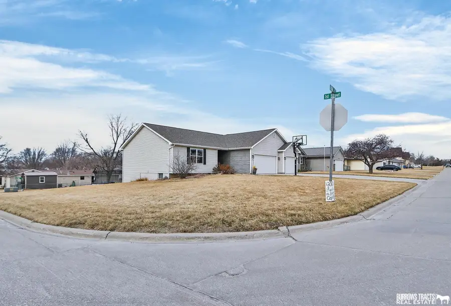 131 Ash Street, Syracuse, NE 68446 - #2