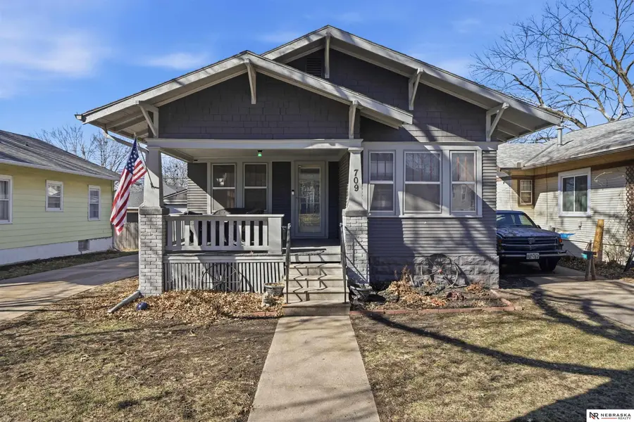 709 S 31st Street, Lincoln, NE 68510 - #2